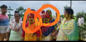 सी डी पी ओ....मंजू कुमारी और सहायिका निगरानी की गिरफ्त में